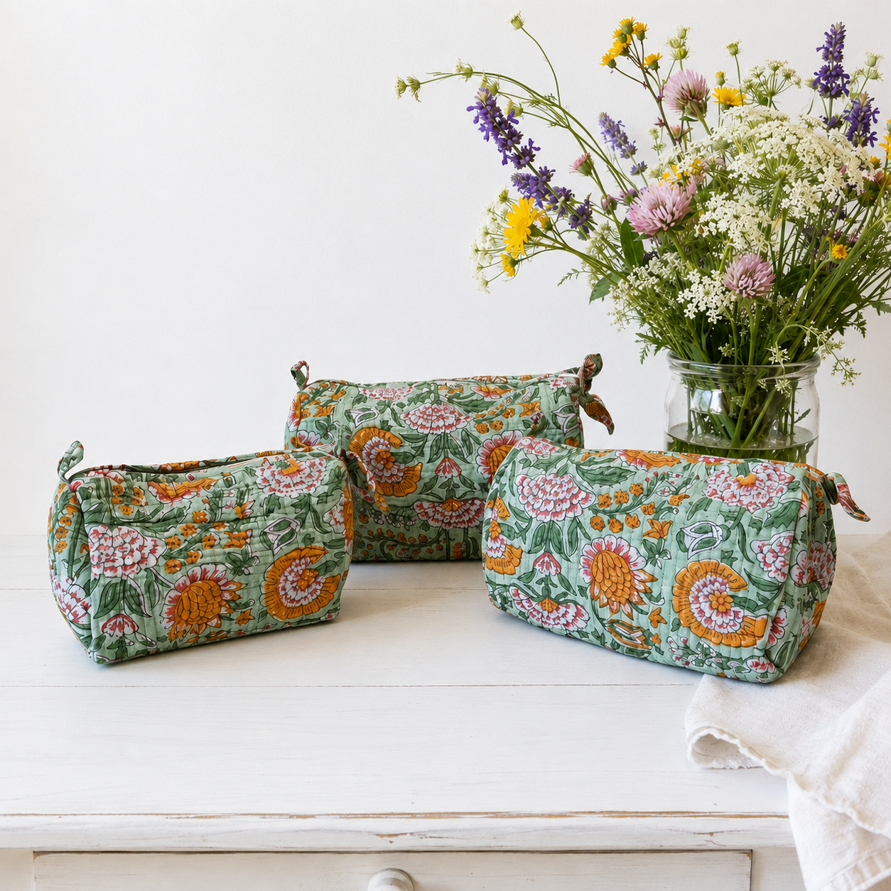 Wildflower Cosmetic Bag Set