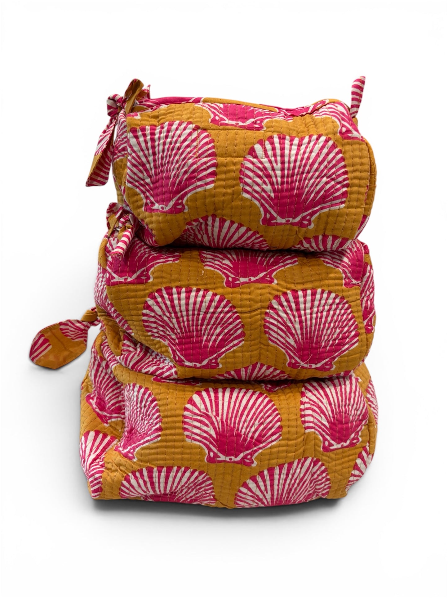 Shell Yeah Cosmetic Bag Set