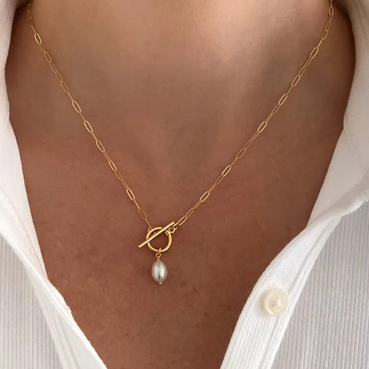 Claire Necklace